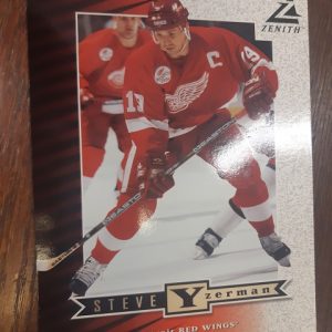 1997-98 Zenith Steve Yzerman Z21 OVERSIZED