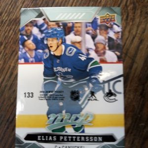 2019-20 MVP Elias Petterson Puzzle Card