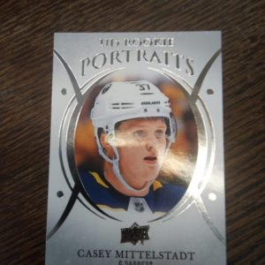 2018-2019 UD portraits Casey Mittelstadt