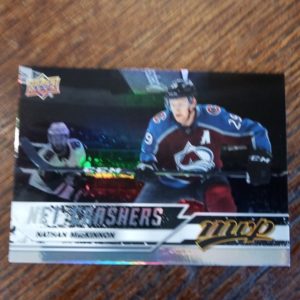 2020-21 Net crashers mvp Nathan MacKinnon