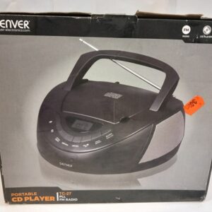 Kannettava matka cd-soitin ja radio
