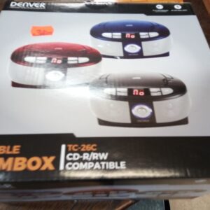 siirrettävä boombox cd ja radio