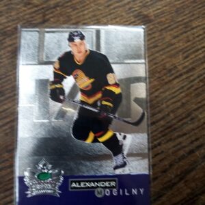 1995-96 parhurst crown collection Alexander Mogilny
