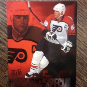 1995-96 Fleer Ultra Eric Lindros (Red Light Special)
