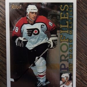 1995 Topps Eric Lindros (Pro Files by Mark Messier)