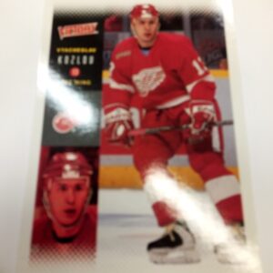 1999-2000 Upper Deck Victory Vyacheslav Kozlov