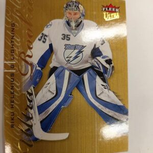 2009-10 Fleer Ultra Gold Medallion Riku Helenius Ultra Rookie