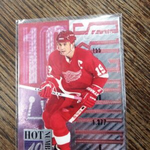 1994 Hot Numbers NHL Steve Yzerman