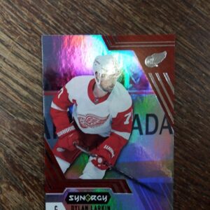 2020-21 UD Synergy Dylan Larkin