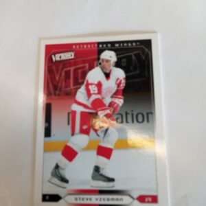 2005 UD Victory Steve Yzerman