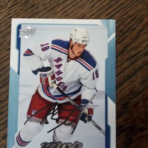 2010-11 UD MVP Marc Staal 'signature'