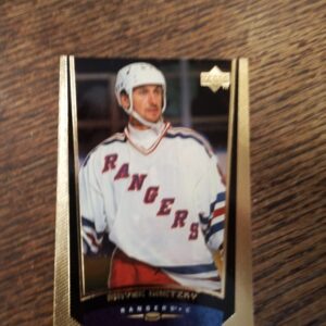 1999-2000 UD Wayne Gretzky