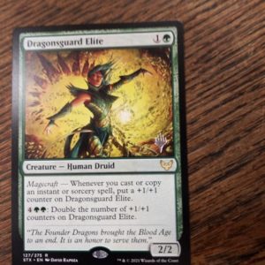 Dragonsguard Elite (V.2) - Strixhaven: School of Mages: Promos