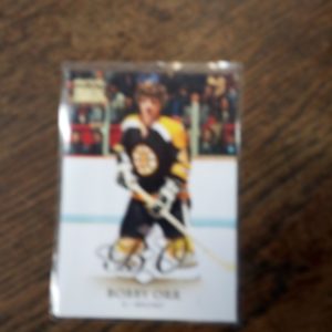2013-2014 fleer skybox premium Bobby Orr