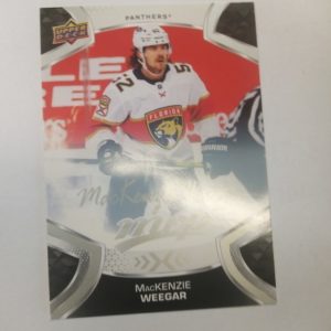 2021-2022 UD mvp MacKenzie sign