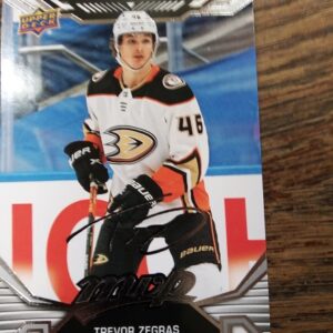 2022-23 UD mvp Trevor Zergas sign