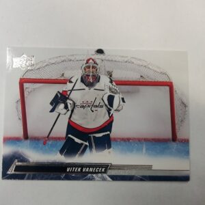 2022-23 UD series 1 Vitek Vanecek