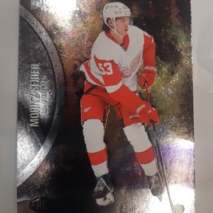 2021-22 SkyBox Metal Universe Moritz Seider RC