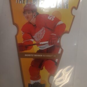 2021-22 SkyBox Metal Universe The Cheddar Moritz Seider