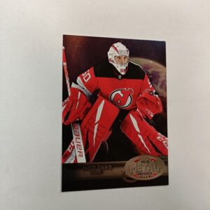2021-22 NHL metal universe sky box Nico Daws