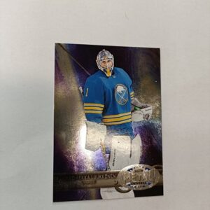 2021-22 NHL metal universe sky box Ukko-Pekka Luukkonen