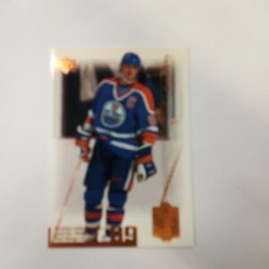 1999 UD Wayne Gretzky living legend