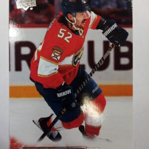 2022-2023 Upper Deck Series 1 MacKenzie Weegar