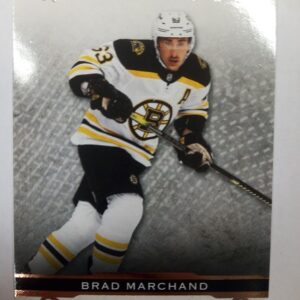 2021-2022 Upper Deck Artifacts Black Brad Marchand