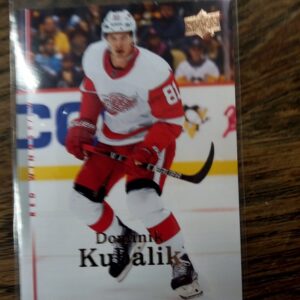 2022-23 UD extended series 'pronssi Dominik Kubalik