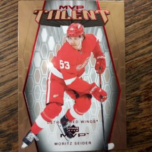 2023-24 UD MVP talent Moritz Seider