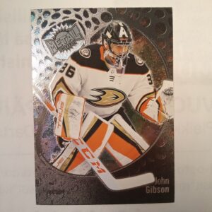 2022-23 NHL metal universe sky box John Gibson