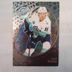 2022-23 NHL metal universe sky box Jared McCann