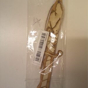 Puinen koriste veitsi (K)