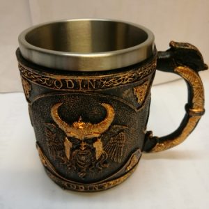 Iso Viikinki Odin Olutmuki Ruostumaton teräs (K)