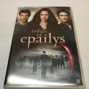 DVD Twilight - Epäilys (K)
