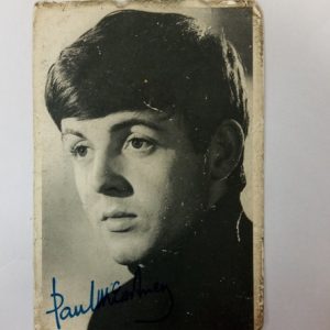 jenkki  beatles Paul mac Gartney no 4