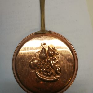 Pieni Kupari paistinpannu "hedelmät" seinäkoriste (K)