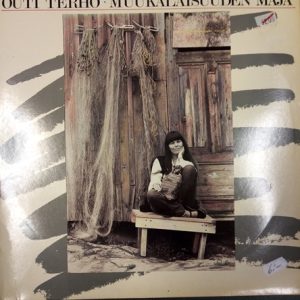 LP Outi Terho Muukalaisuuden Maja