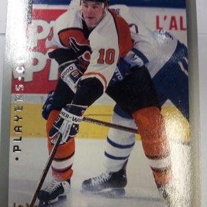 1995 UD Player's Club John LeClair