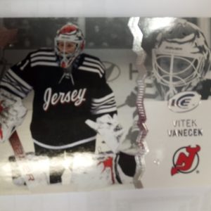 2023-24 UD ICE Vitek Vanecek