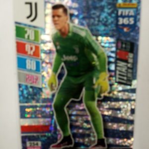 2022-23 Panini AdrenalynXL Fifa 365 Titan Wojciech Szczesny