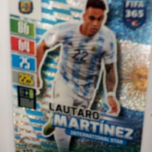 2022-23 Panini AdrenalynXL Fifa 365 International Star Lautaro Martinez