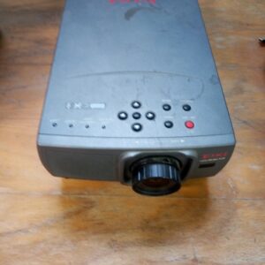 Projektori-videotykki