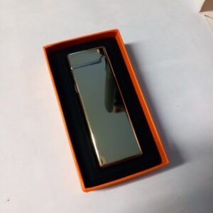 Lighter Smoking Set: Kultainen ladattava plasma sytkä