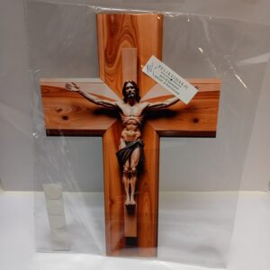 Puinen Krusifiksi taulu