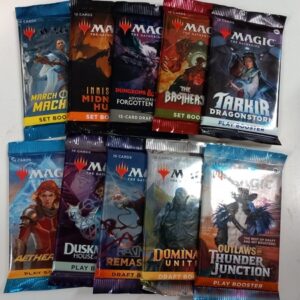 10 Boosterin MTG Booster-lajitelma