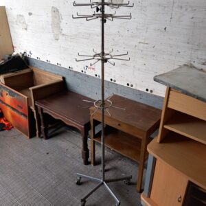 Rullattava vaateteline