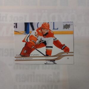 2025-26 Upper Deck Series 1 Pavel Mintyukov #3