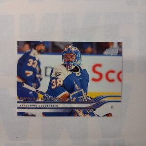 2025-26 Upper Deck PWHL Emerance Maschmeyer #9